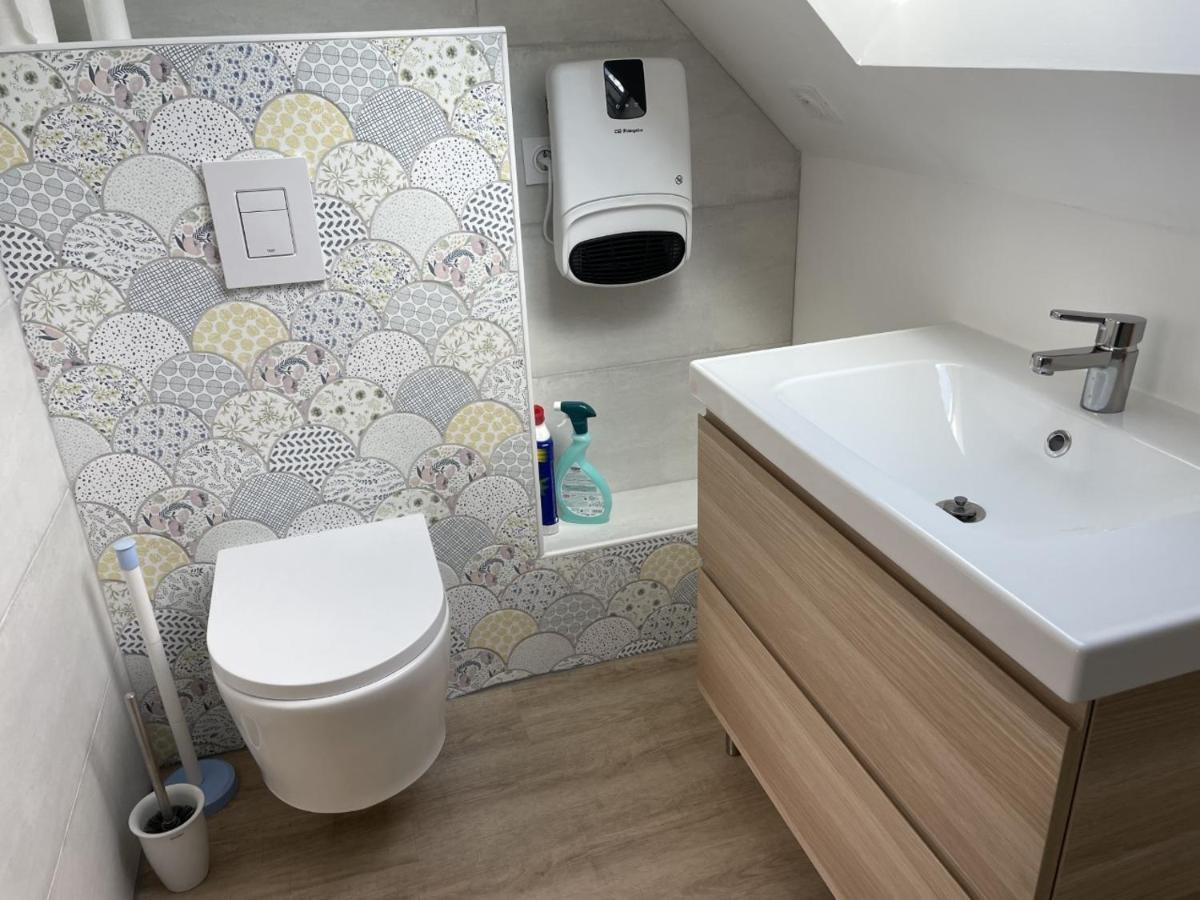 maison totalement rénovée 3 chambres au coeur du village Lézardrieux Extérieur photo